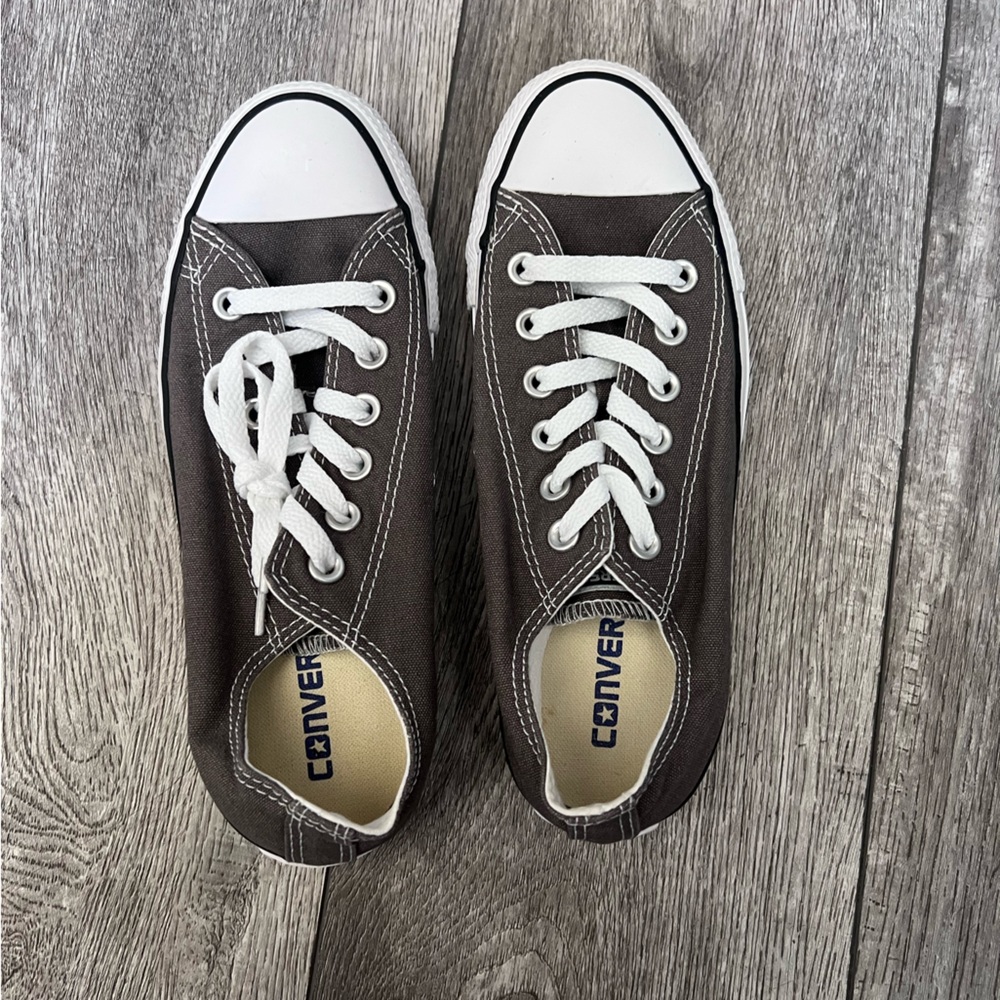 Converse Low Top Chuck Taylor Canvas Sneakers in Gray and White